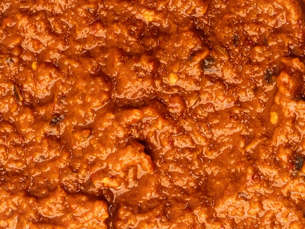 Aubergine & Spicy Harissa Sauce 190G 6 Per Case